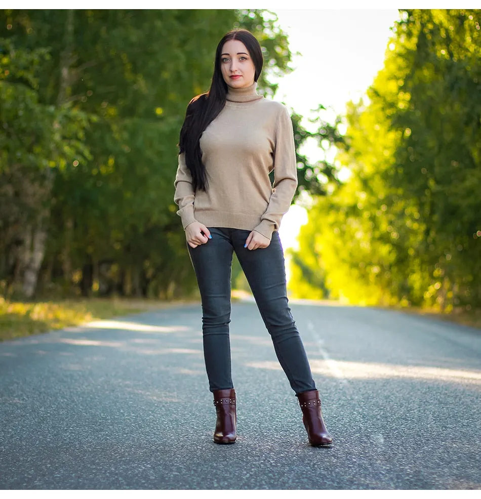 VenusFox Cashmere Turtleneck Knitted Sweater